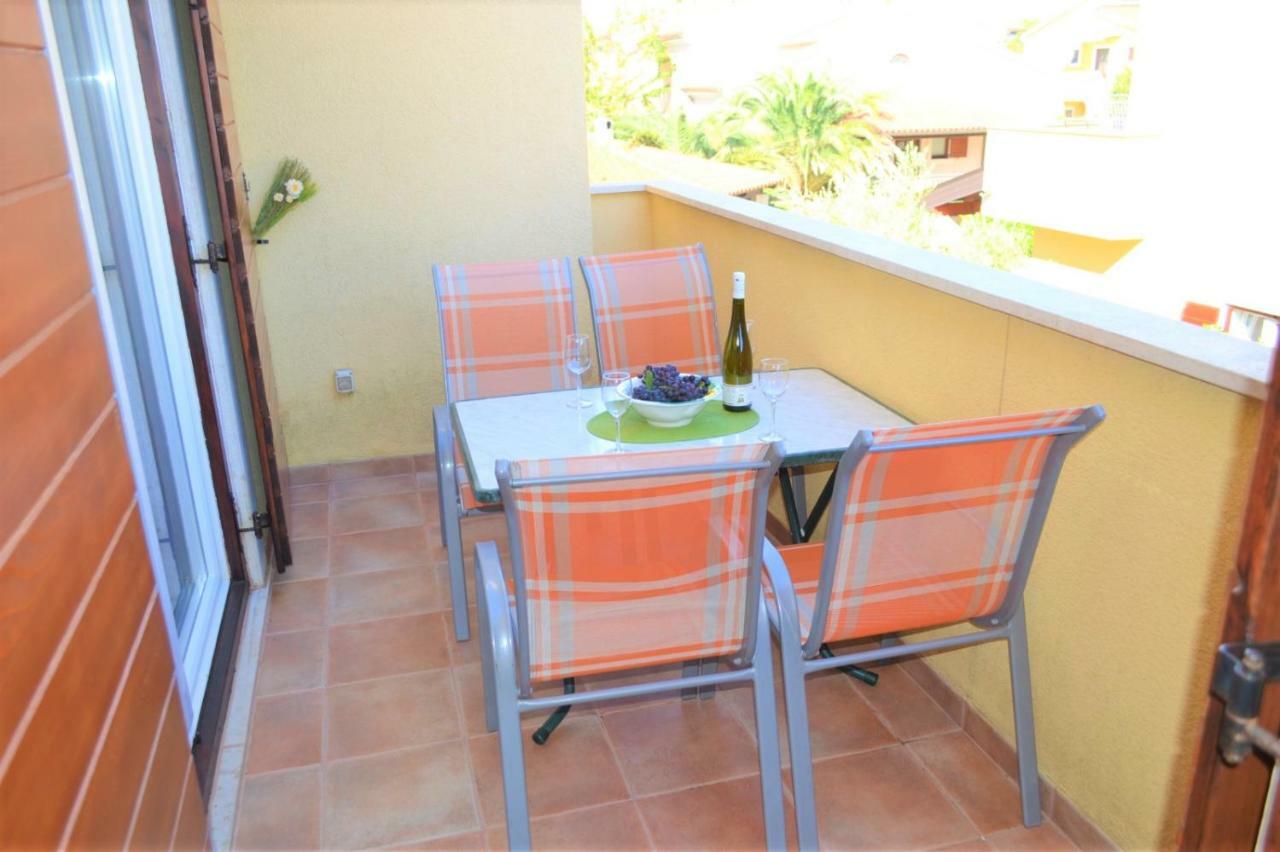 Apartment Din Банджоле Экстерьер фото
